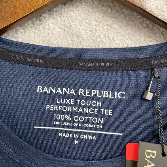 NEW Banana Republic Men's M Luxe Touch Performance Tee 100% Cotton Navy Blue - Picture 6 of 8